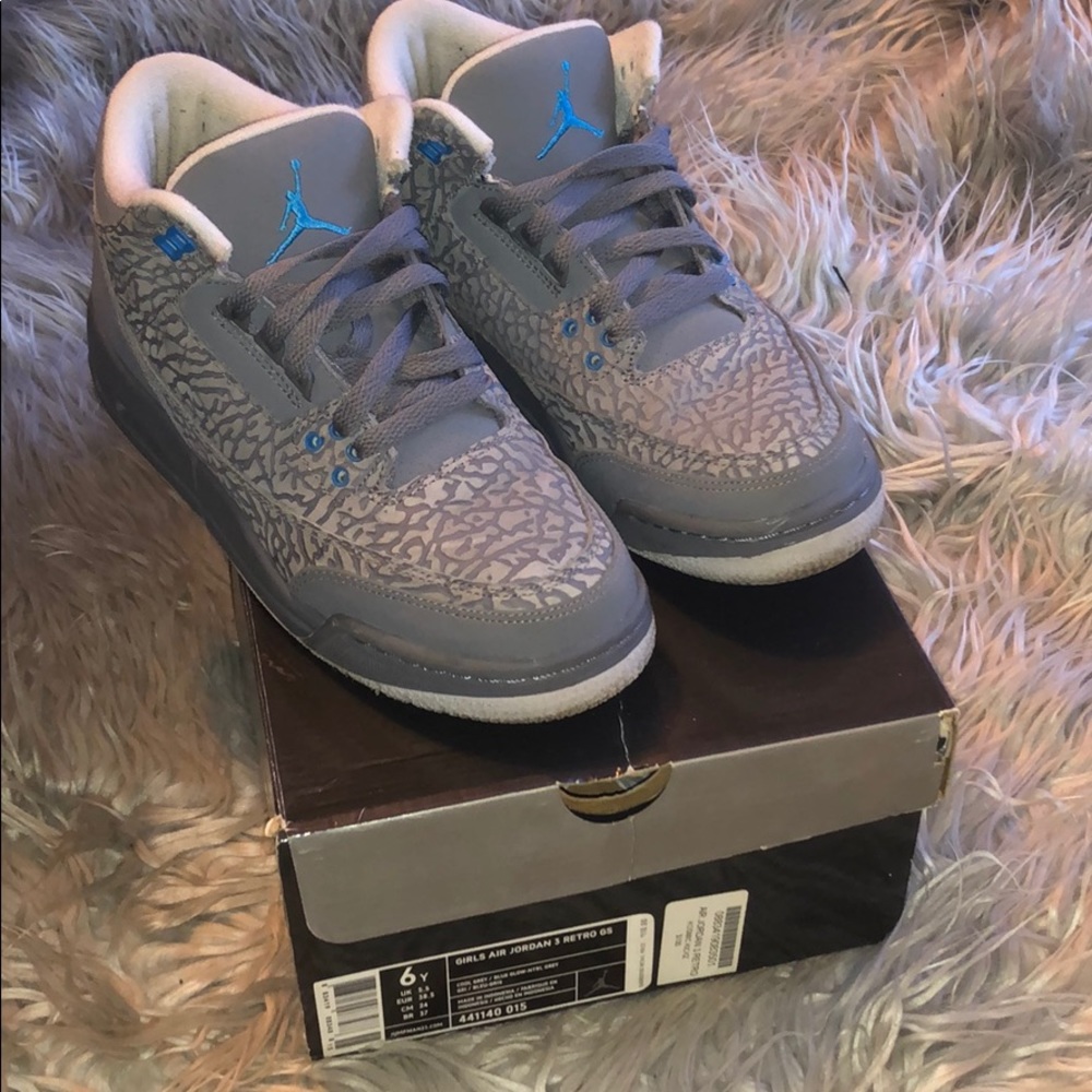 Cool grey Air Jordan 3 Retro